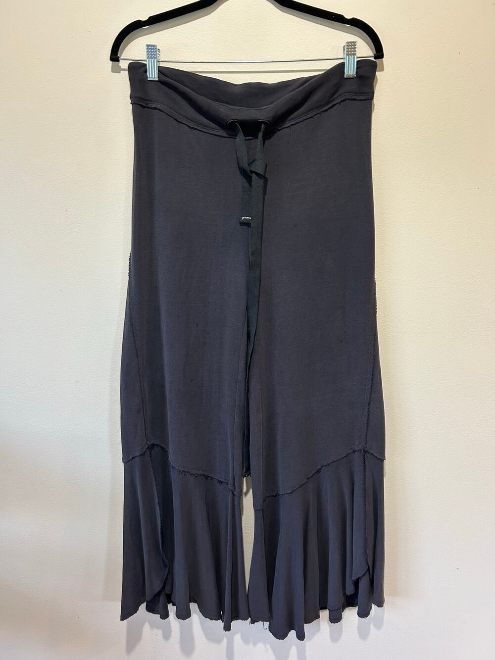 Free People Movement Sweet Flow Pants black size M lounge wide leg ruffle *flaws